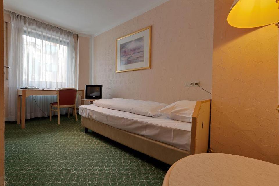 Single Room